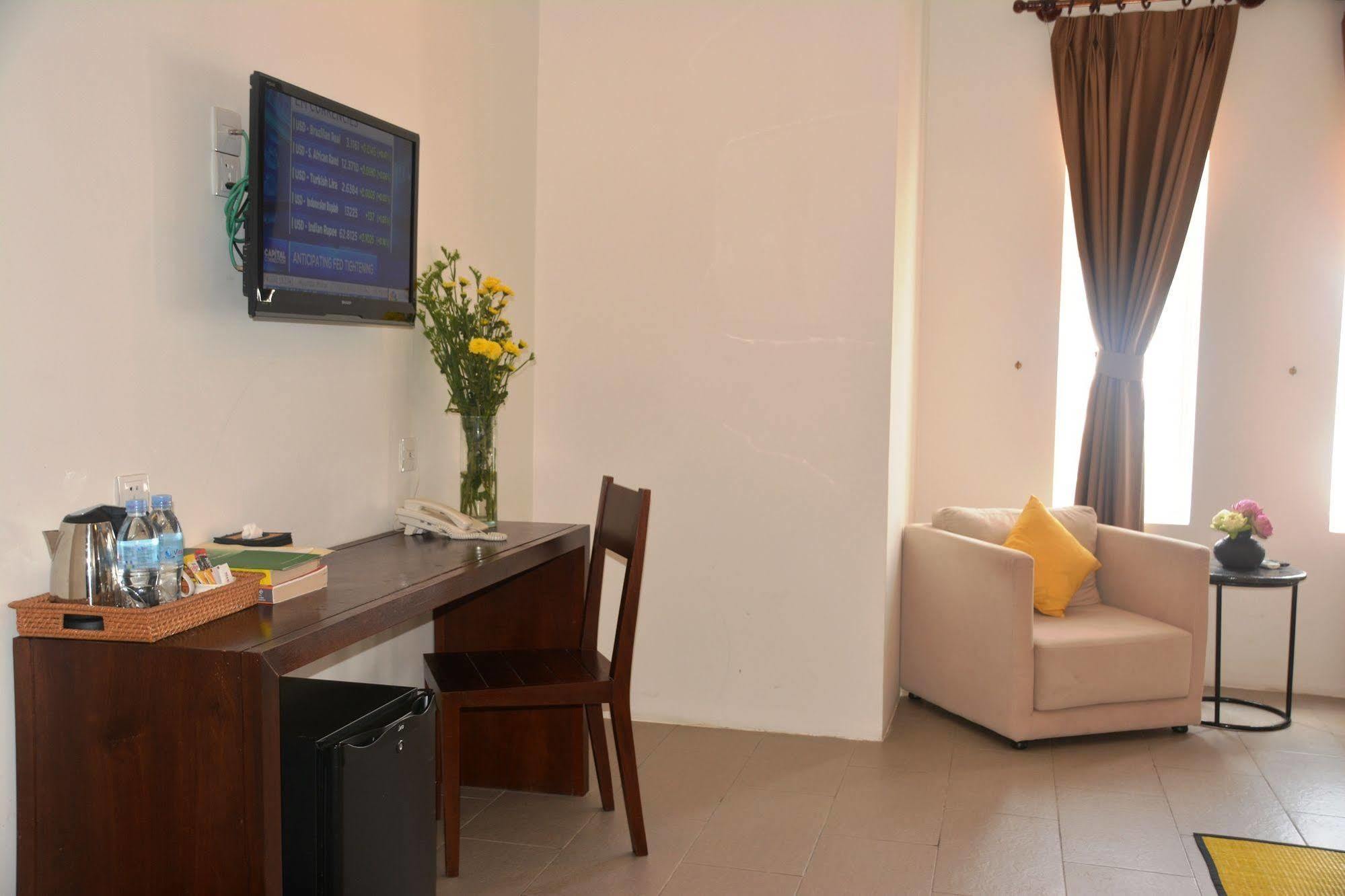 Kolab Sor Phnom Penh Hotel Exterior photo