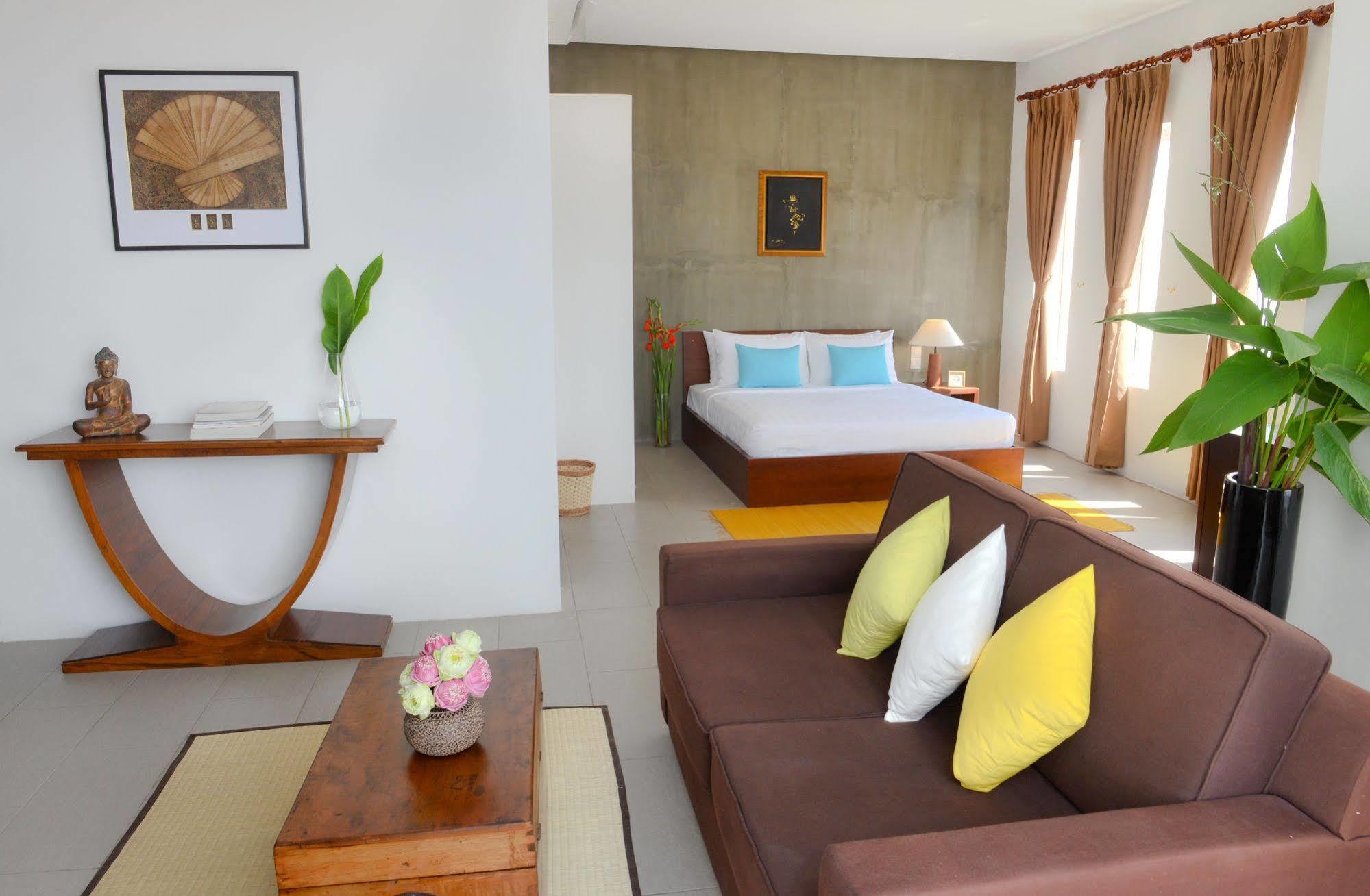 Kolab Sor Phnom Penh Hotel Exterior photo