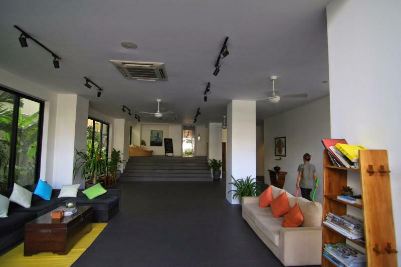 Kolab Sor Phnom Penh Hotel Exterior photo